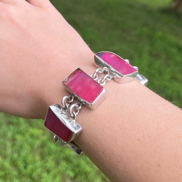 Vintage Sterling Silver Pink Agate Toggle Bracelet - Picture 3 of 16